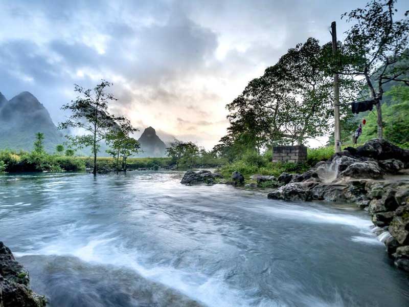 水中動(dòng)植物油怎么檢測(cè)（水中動(dòng)植物油常用檢測(cè)方法及其優(yōu)缺點(diǎn)）